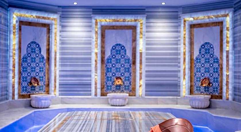 Elysium Deluxe Suites 