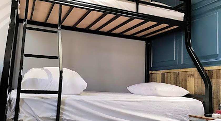 18th prussianblueinn