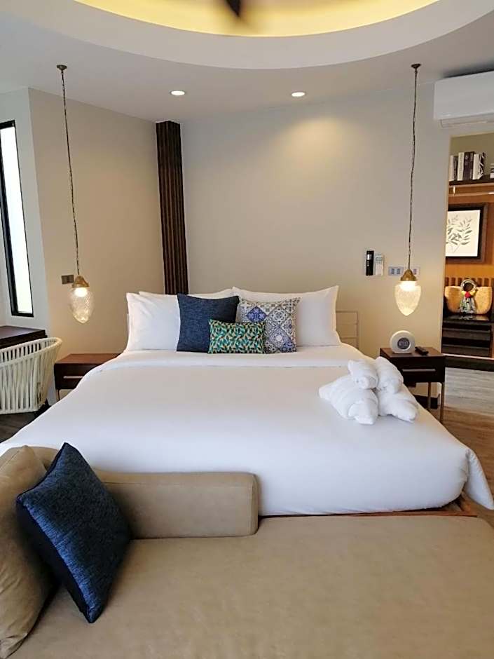 Tungtong Beach Villas