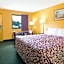 Days Inn by Wyndham Camilla