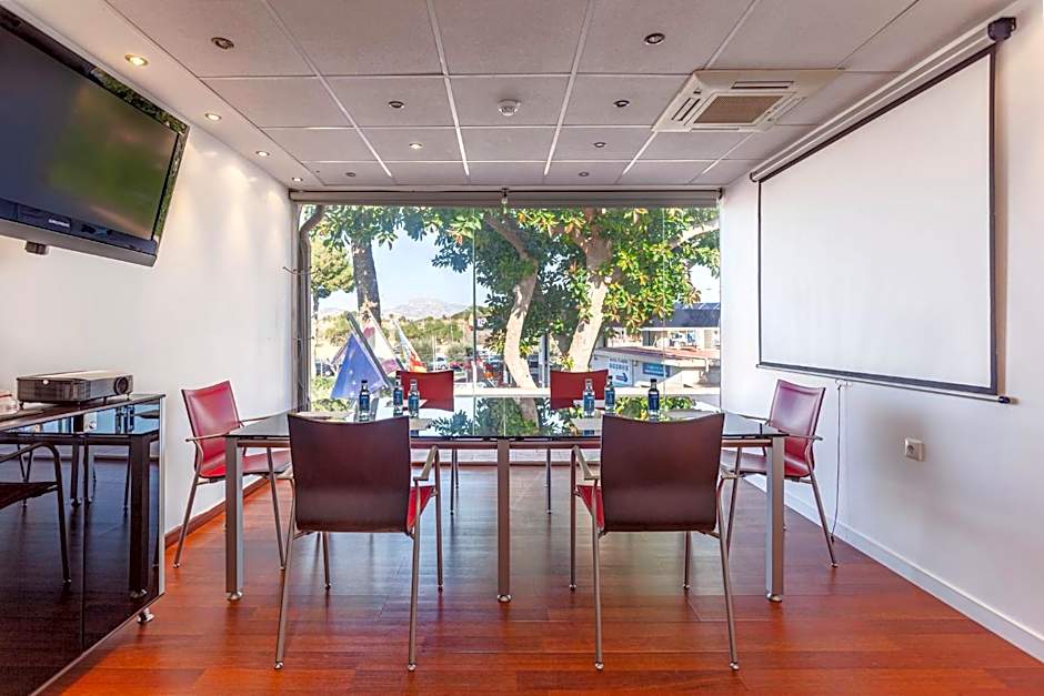 Hospedium Hotel Abril