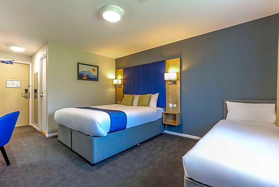 Days Inn by Wyndham Gretna Green M74