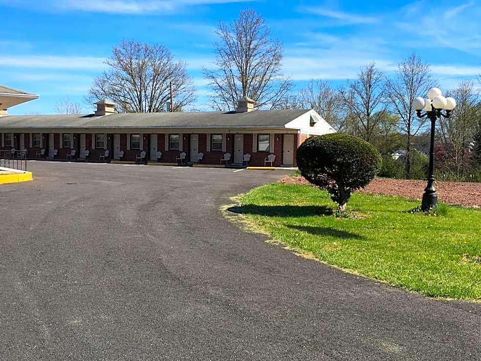 Red Carpet Inn - Gettysburg