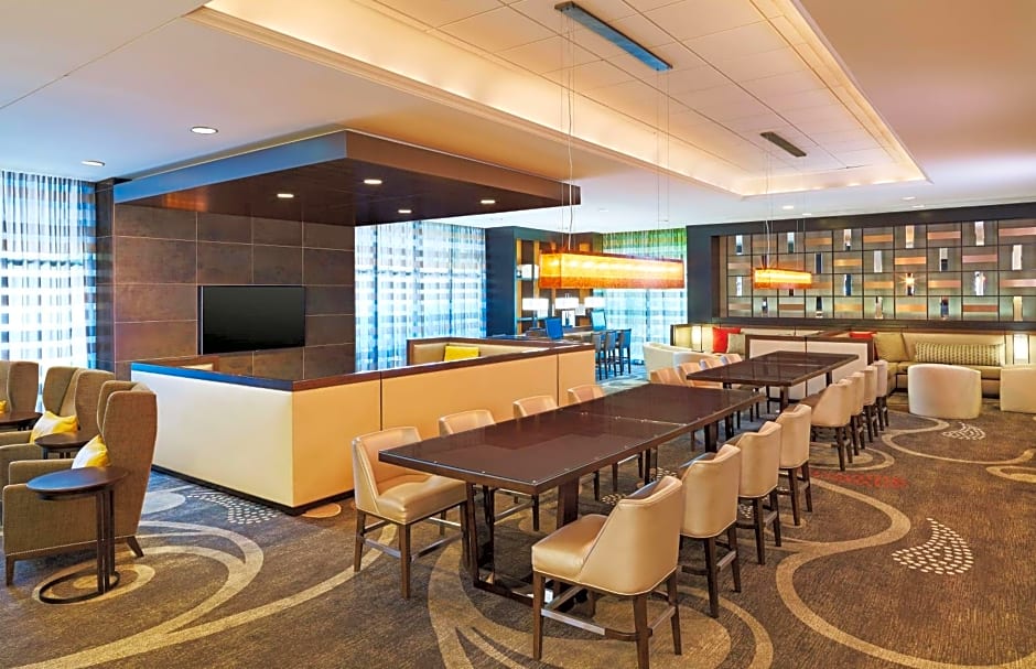Hilton Kansas City Airport
