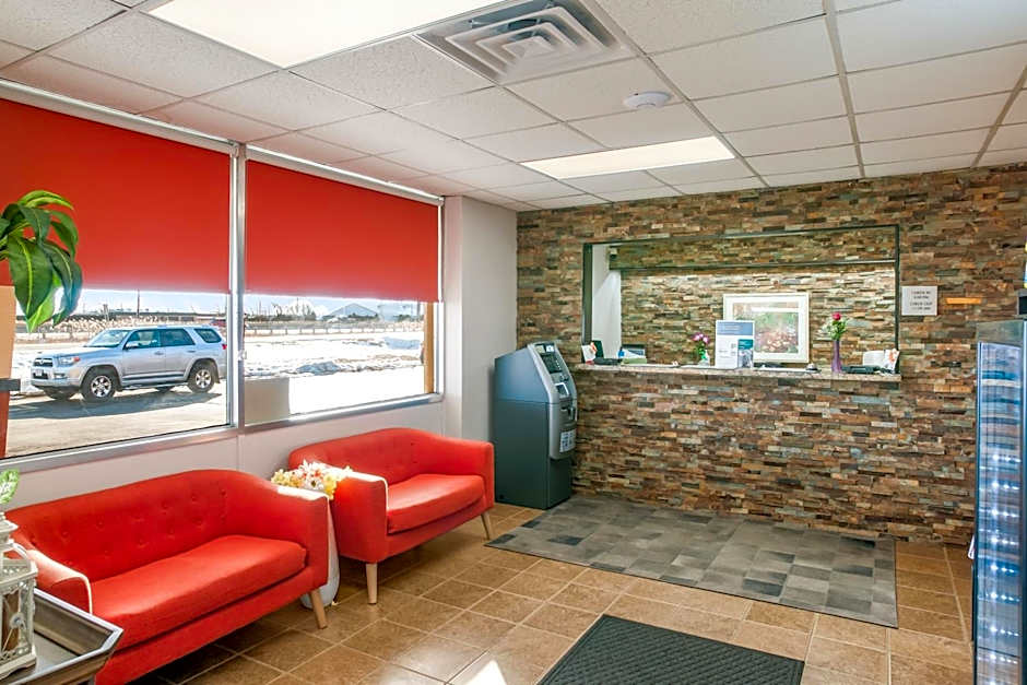 Suburban Studios Neenah-Appleton