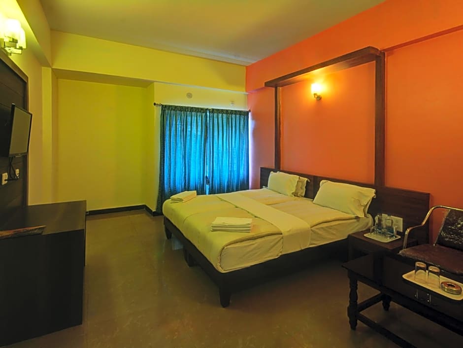 Hotel Mayura International