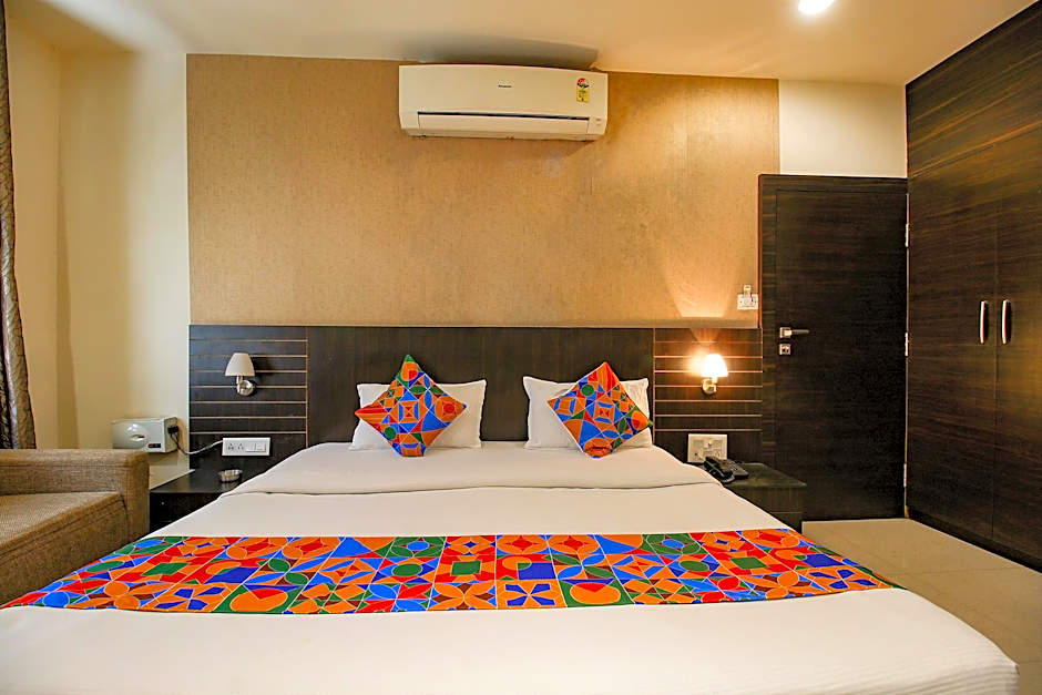 FabHotel Kamla Regency