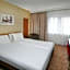 Novotel London West