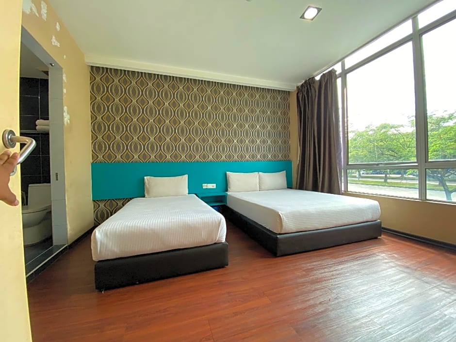 OYO 89752 7 DAYS EXPRESS HOTEL