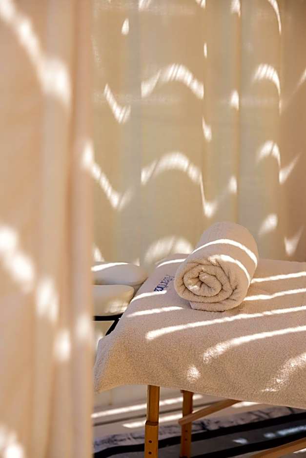 Atlantica Thalassa Hotel