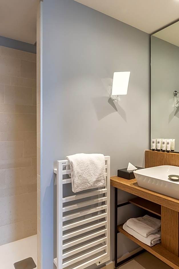 Golden Tulip Saint Malo- Le Grand Be