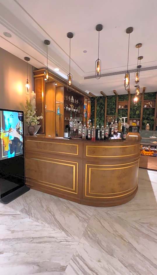 Violet Al Shisha Hotel