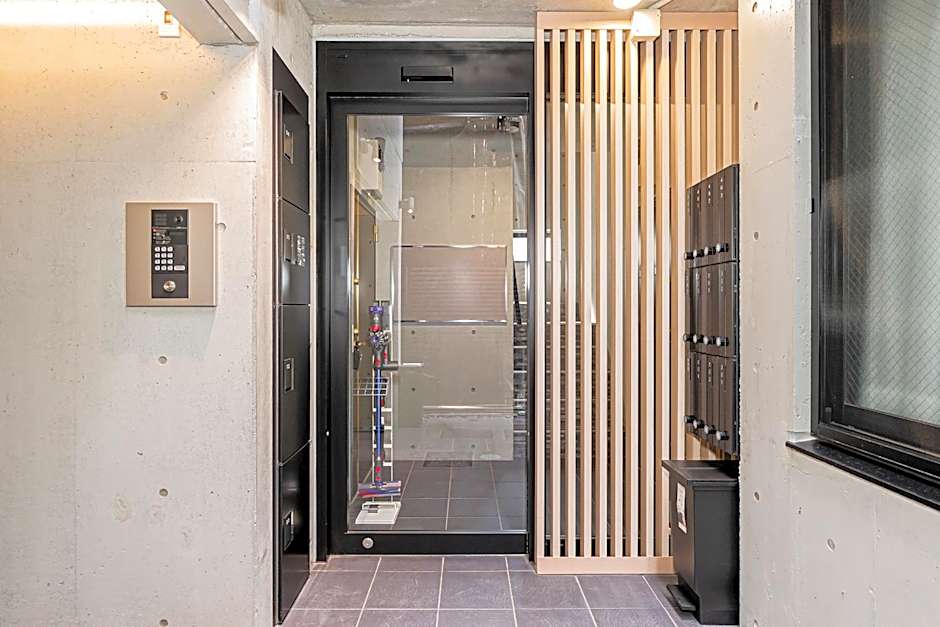 67 Apt Nishishinjuku Premium