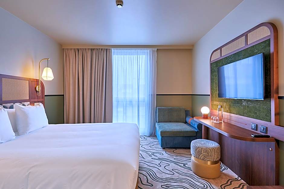 voco Paris  Porte de Clichy By IHG