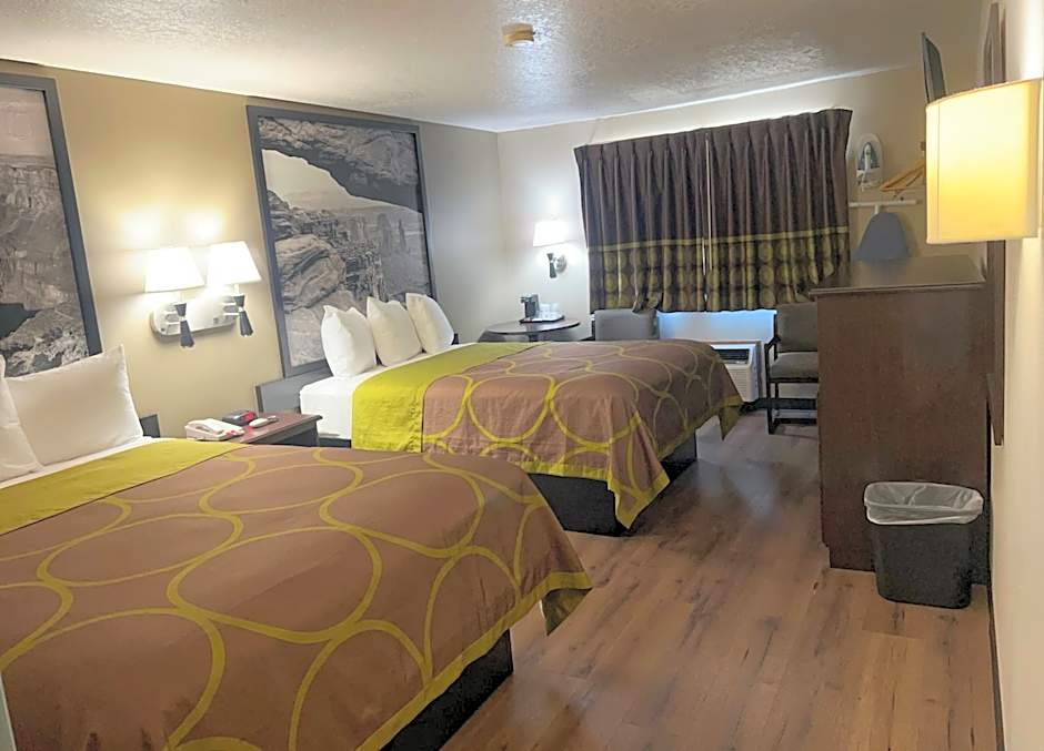 Super 8 by Wyndham Ogden