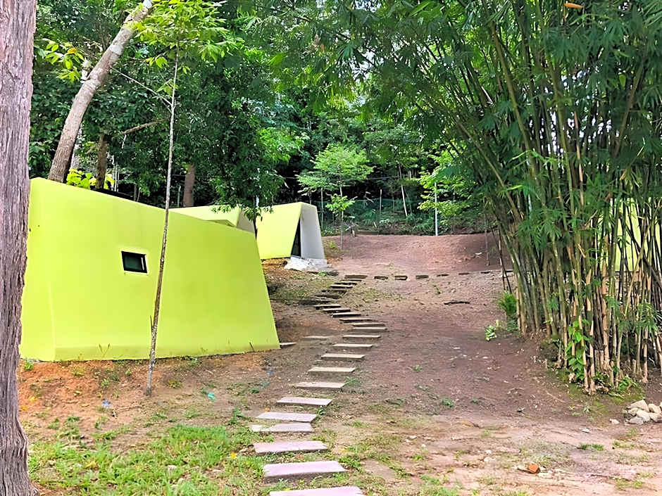 Eco Capsule Resort – Teluk Bahang, NY