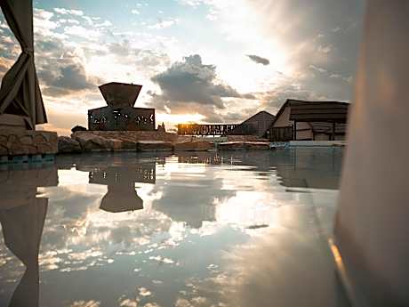 Shekinah  Lion and Game Lodge 