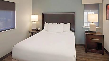 Two-Bedroom Suite with Roll-In Shower - Disability Access