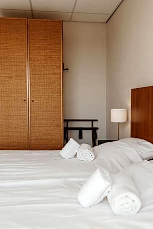 Apartment with Shower