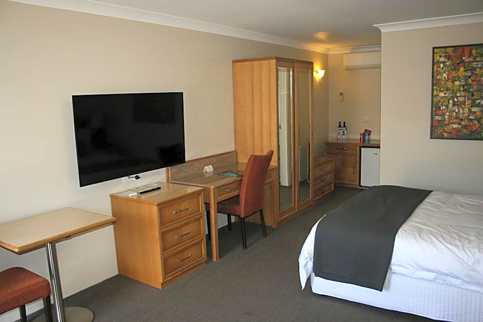 Winning Post Motor Inn