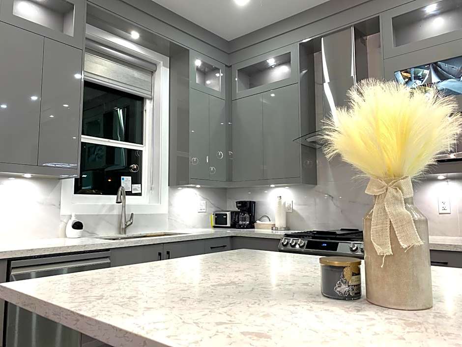 Modern and New house near PNE with Big Garden and Free Parking