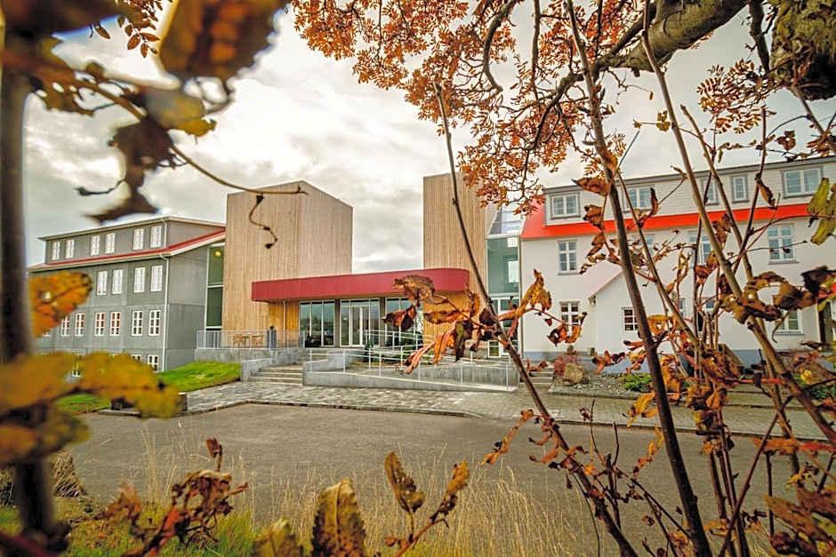 Gistihúsið - Lake Hotel Egilsstadir
