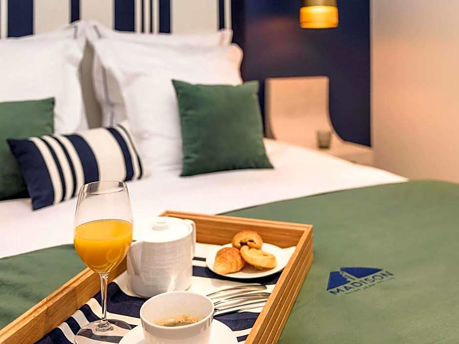 MADISON Saint Jean de Luz - Handwritten Collection