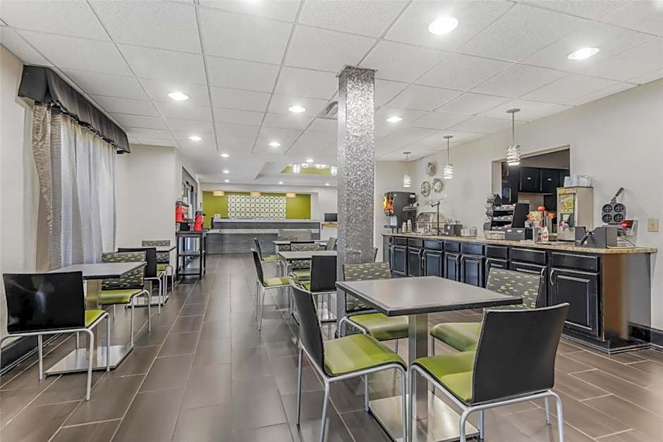 Best Western Commerce Inn