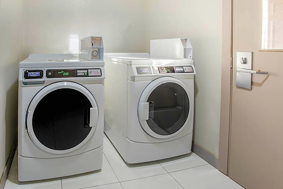 La Quinta Inn & Suites by Wyndham Dallas Mesquite