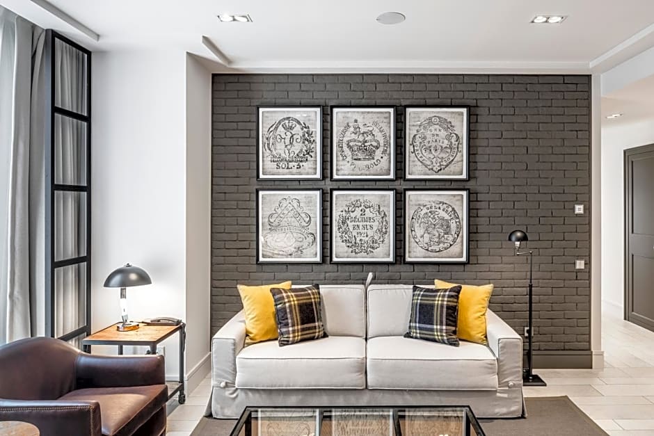 Midtown Apartments