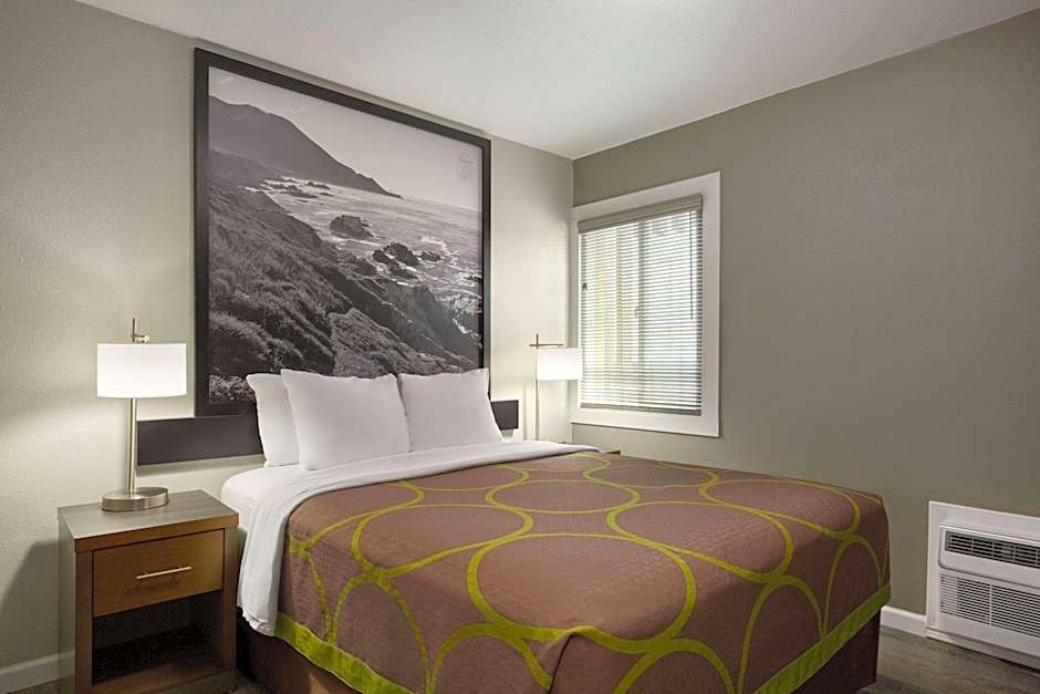 Photo 1 of 8 of Studio 2 Queen Beds Suite