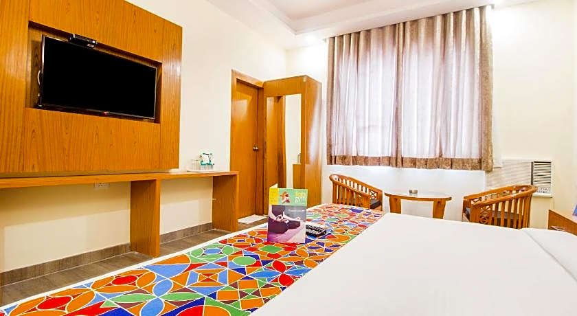 FabHotel Aries