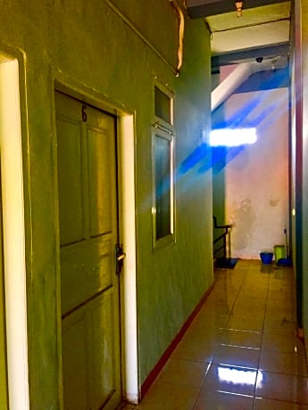 Homestay Badak by ZUZU