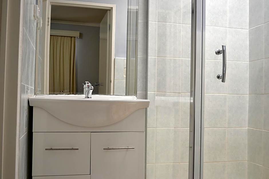 Chadstone Executive Motel