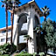 Ramada by Wyndham Barstow