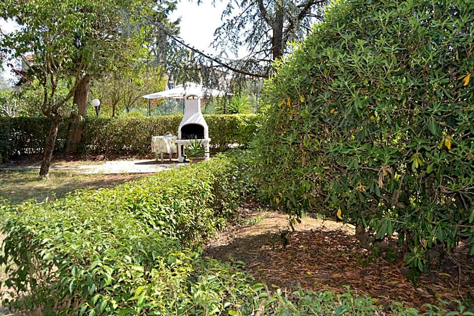 Appartamento con piscina e tennis