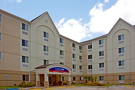 Candlewood Suites Houston Medical Center by IHG
