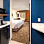 Holiday Inn Express and Suites Chatsworth By IHG