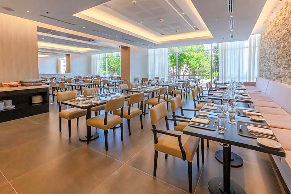 Hilton Garden Inn Neuquen