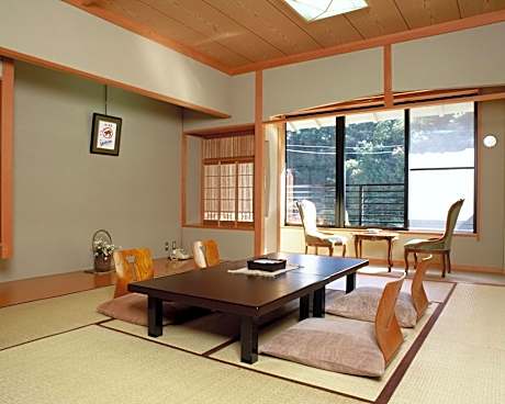 Japanese-Style Room