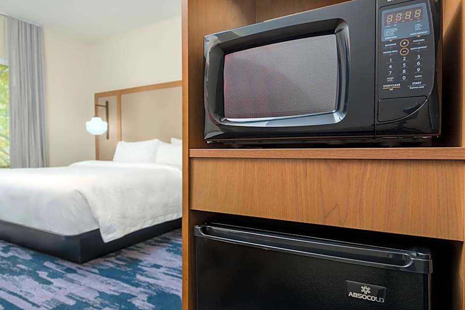 Fairfield Inn and Suites by Marriott Charlotte Monroe