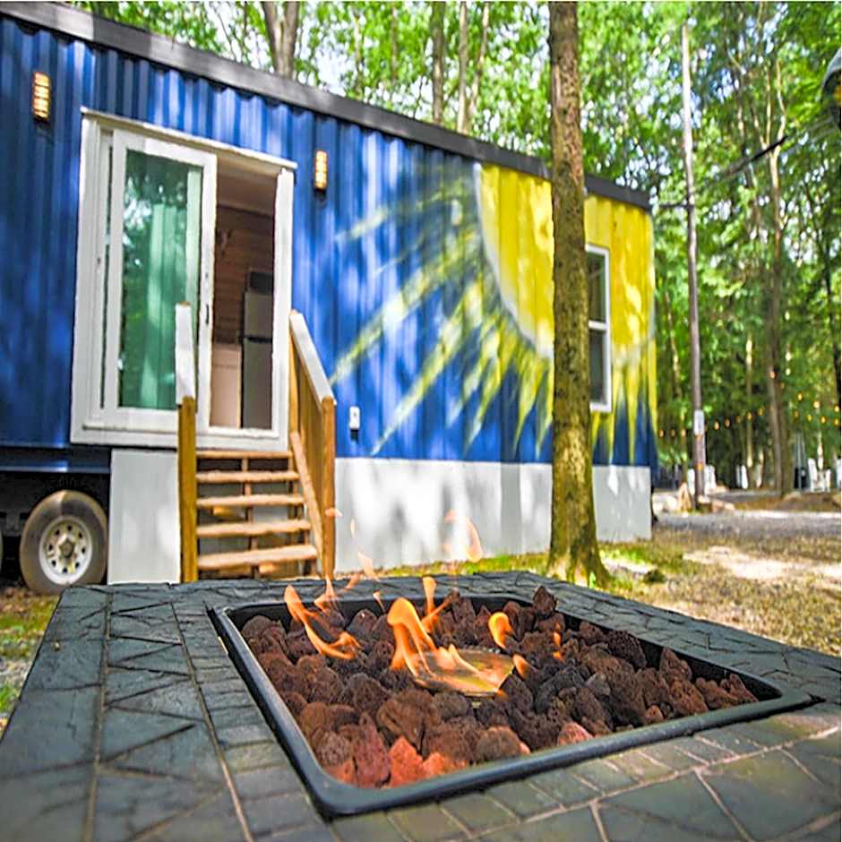 Camptel Poconos Lodging