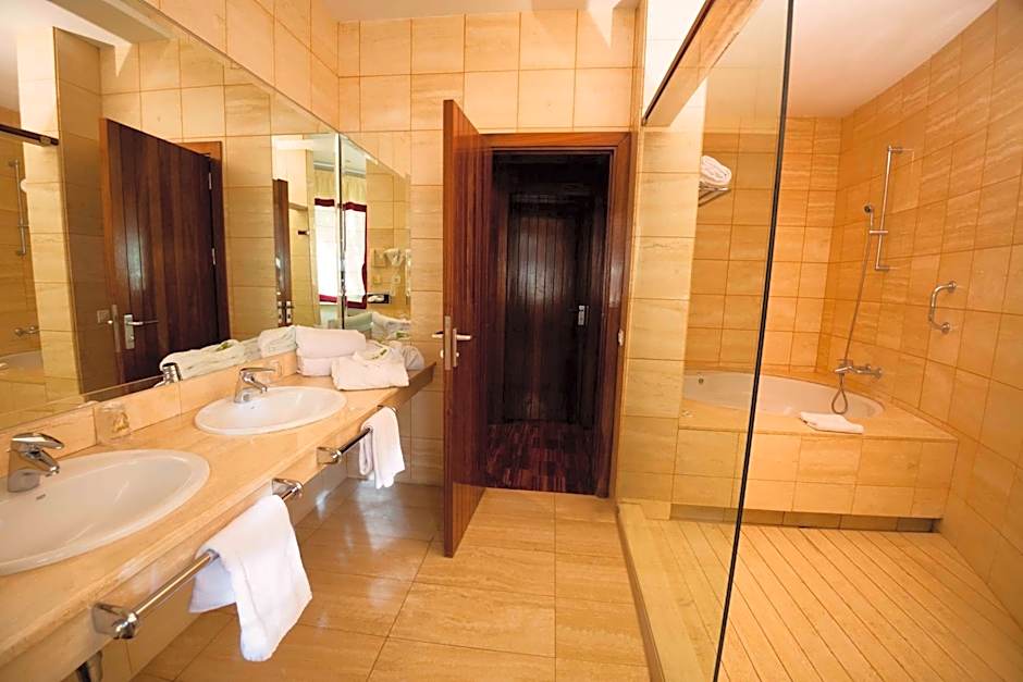 Hotel Escuela Santa Cruz