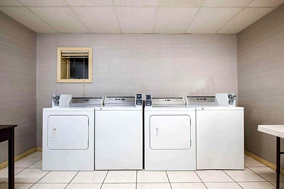 Ramada by Wyndham Groton/Mystic