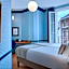 Hotel de Neuve by Happyculture