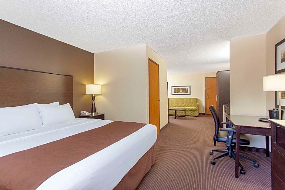 AmericInn by Wyndham Rhinelander