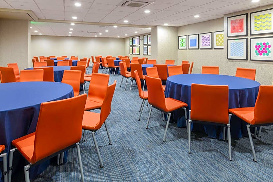 Holiday Inn Express Southington By IHG