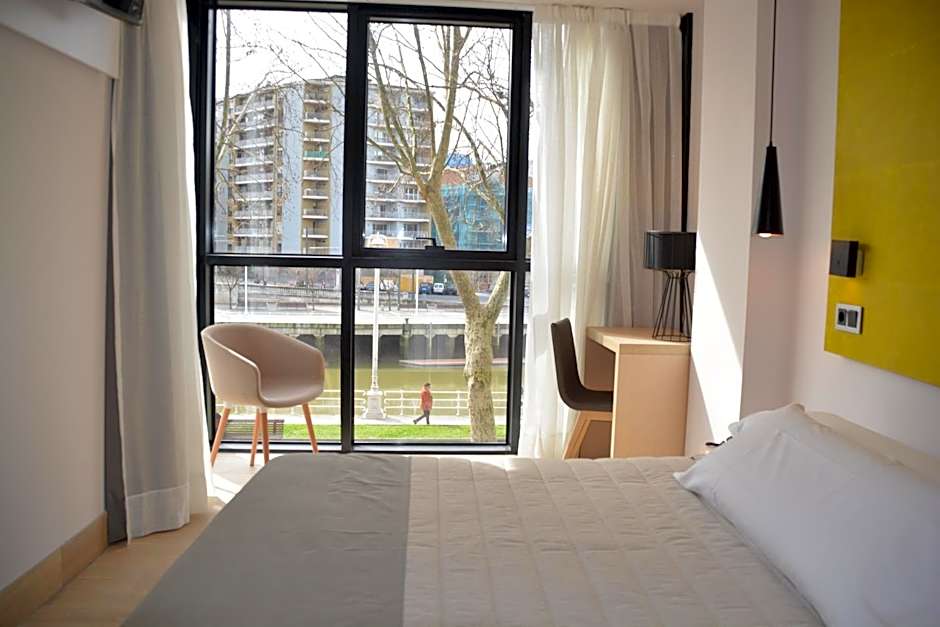 Hotel Bilbao Plaza