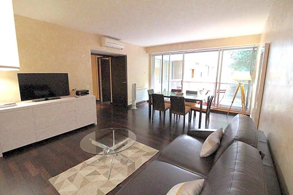 Short Stay Paris Apartments