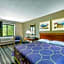 Super 8 by Wyndham Tilton/Lake Winnipesaukee